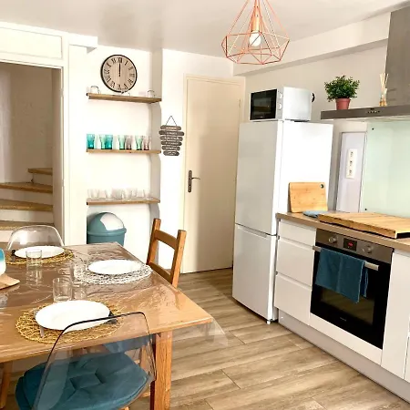 Holiday home Thuir, Charmante Maison T2 Climatisee Thuir