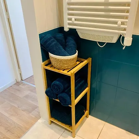 Thuir, Charmante Maison T2 Climatisee