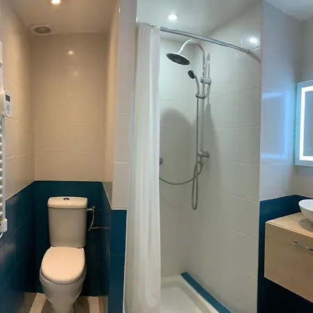 Thuir, Charmante Maison T2 Climatisee *