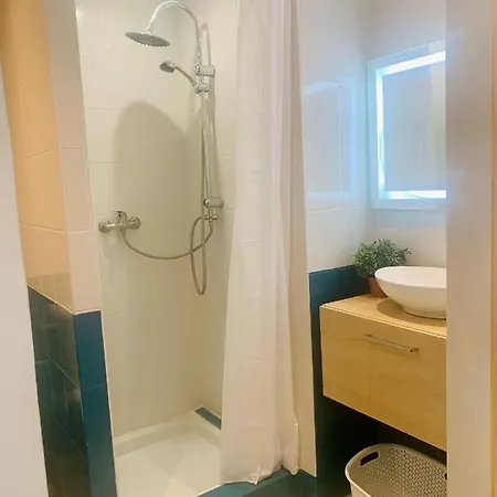 Thuir, Charmante Maison T2 Climatisee